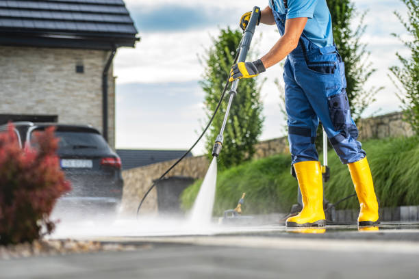 Best Spring Cleaning  in Wolfhurst, OH